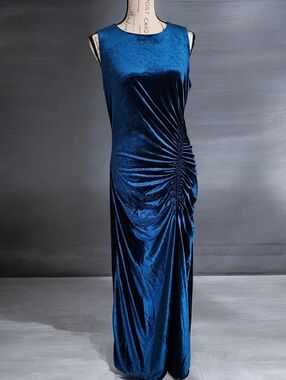 Taylor Midnight Blue Velvet Maxi Dress